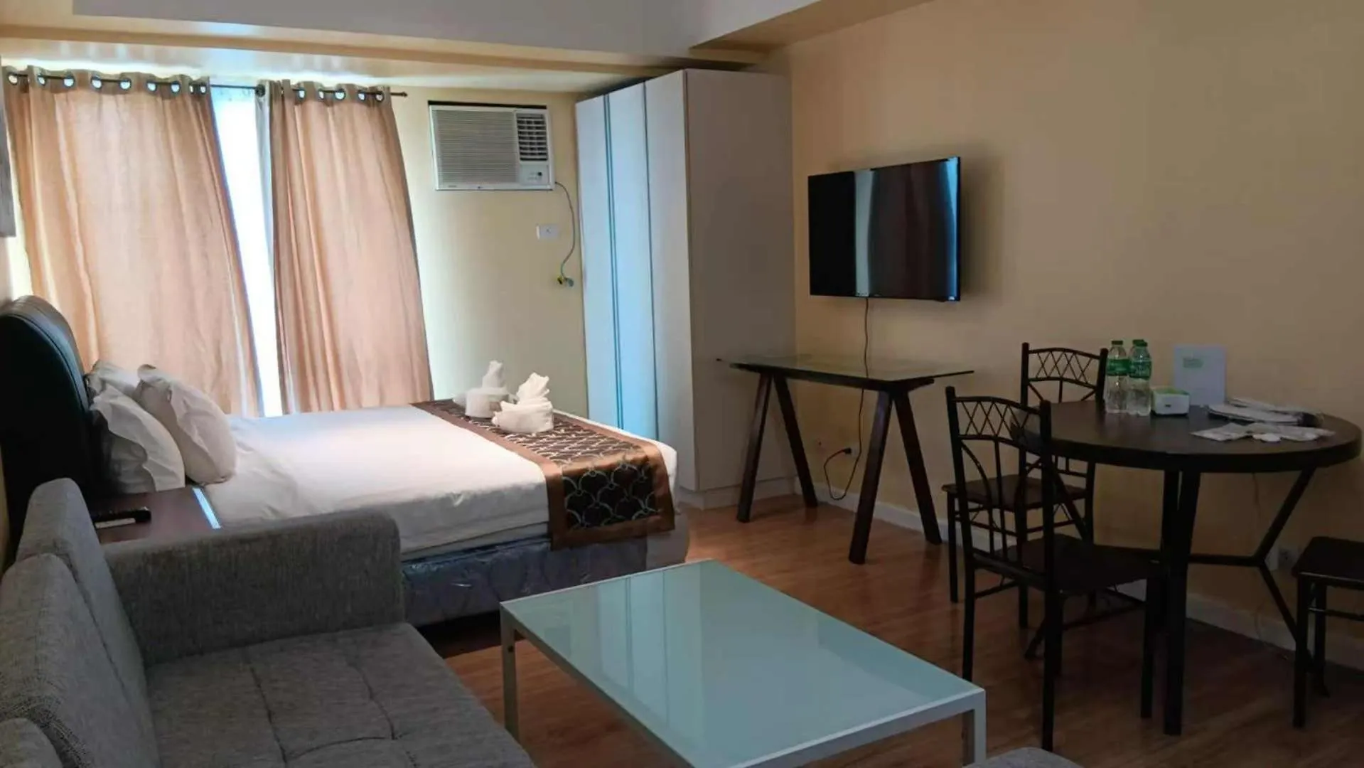 Davao Central Suites Aparthotel